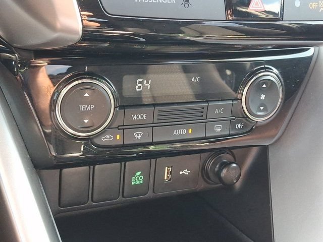 Used 2018 Mitsubishi Eclipse Cross ES FWD image 19