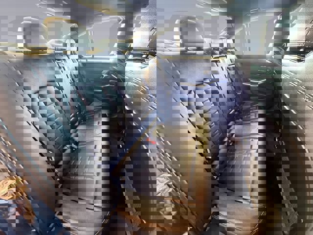 Used 2022 BMW 330i xDrive Sedan w/ Premium Package 2 image 18