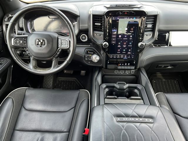 Used 2025 RAM 1500 Limited AWD/4WD image 3