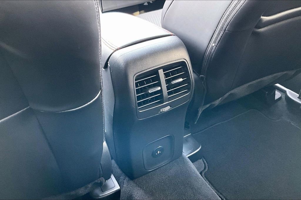 New 2026 Ford Escape ST-Line w/ Cold Weather Package image 17