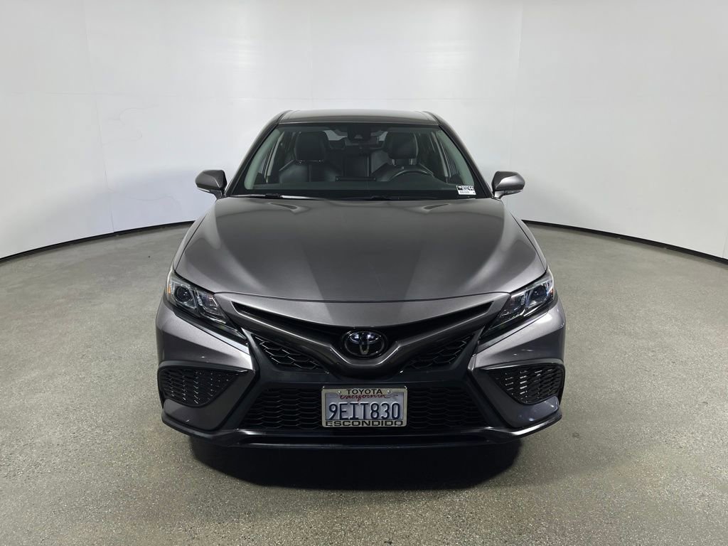 Used 2023 Toyota Camry SE image 8