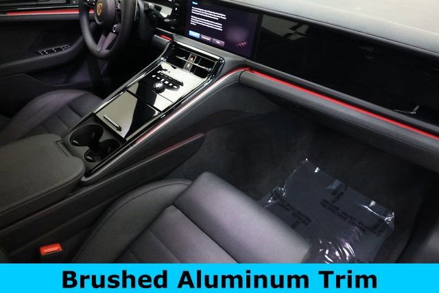Used 2024 Porsche Panamera 4 image 13