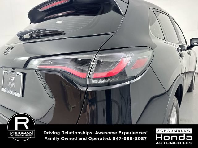 Certified 2025 Honda HR-V LX image 31
