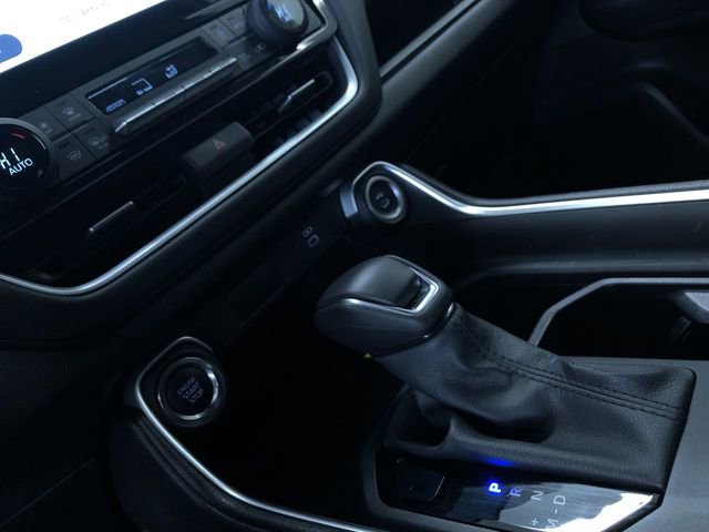 Certified 2025 Toyota Grand Highlander AWD image 29