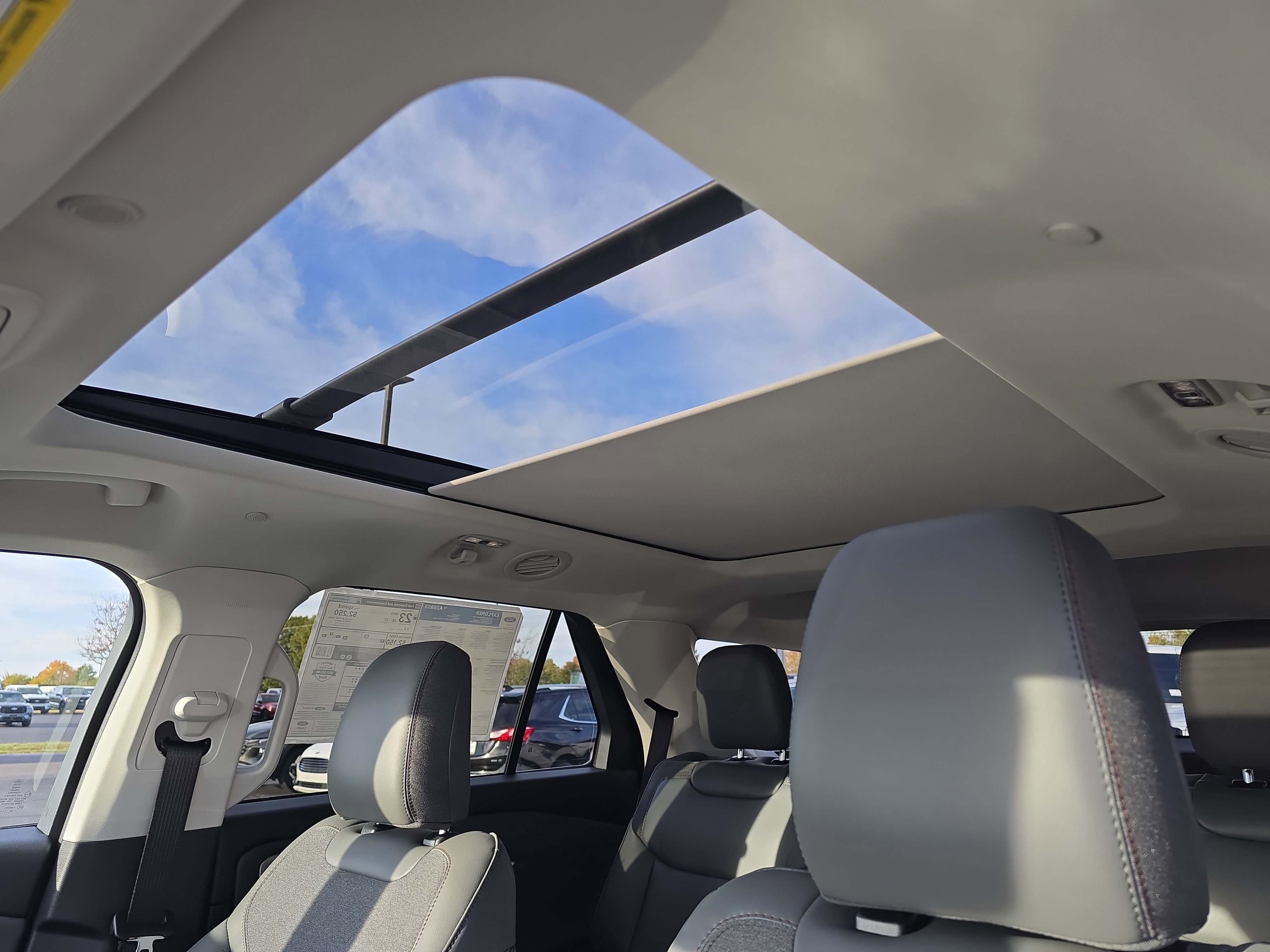 New 2026 Ford Explorer Active image 22