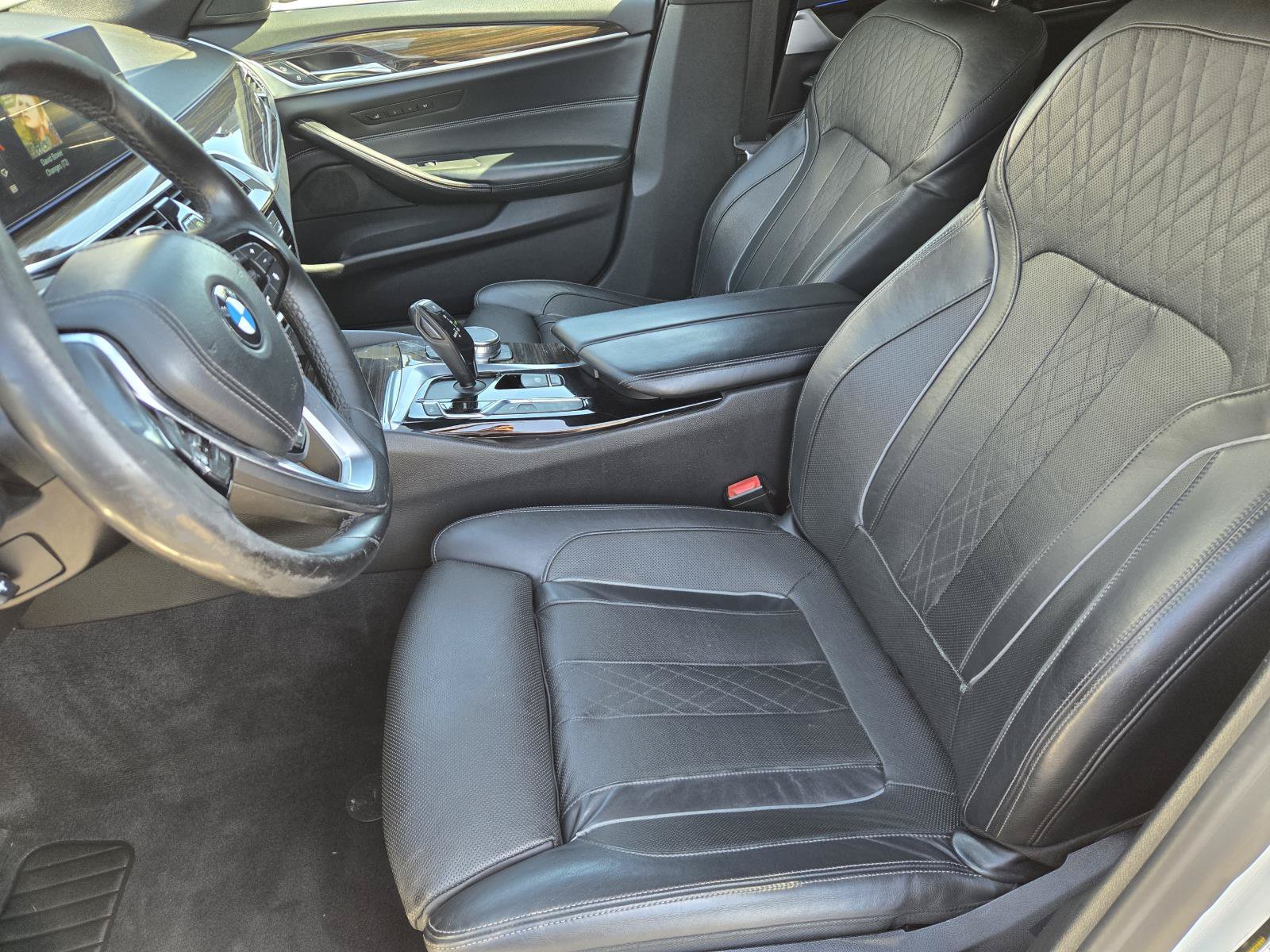 Used 2017 BMW 540i RWD image 21