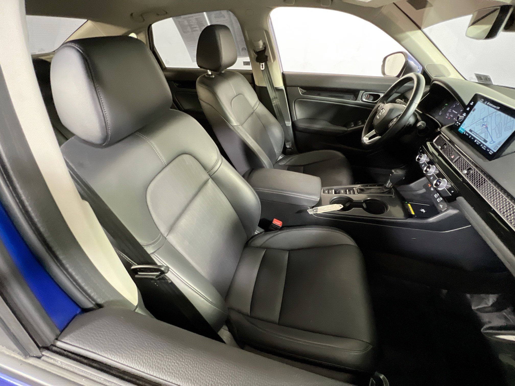 Used 2022 Honda Civic Touring image 27