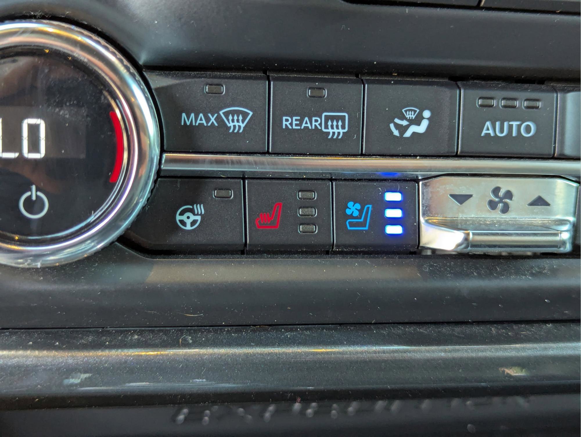 Used 2022 Ford Expedition Max Limited AWD/4WD image 22