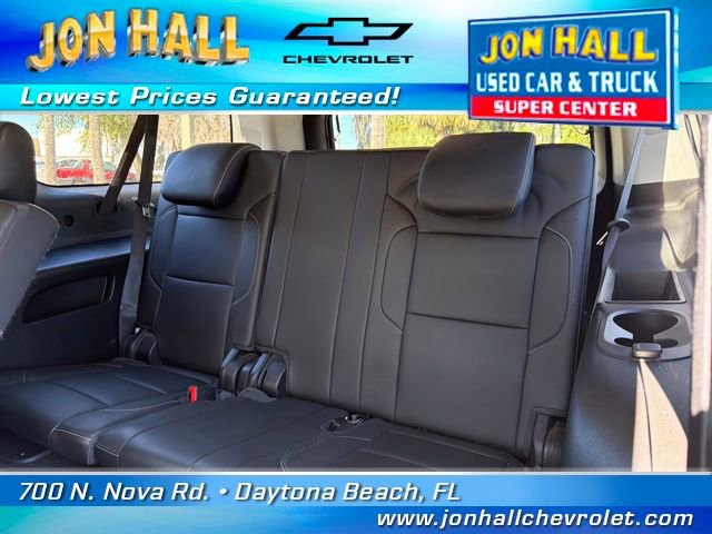 Used 2018 Chevrolet Suburban LT image 25