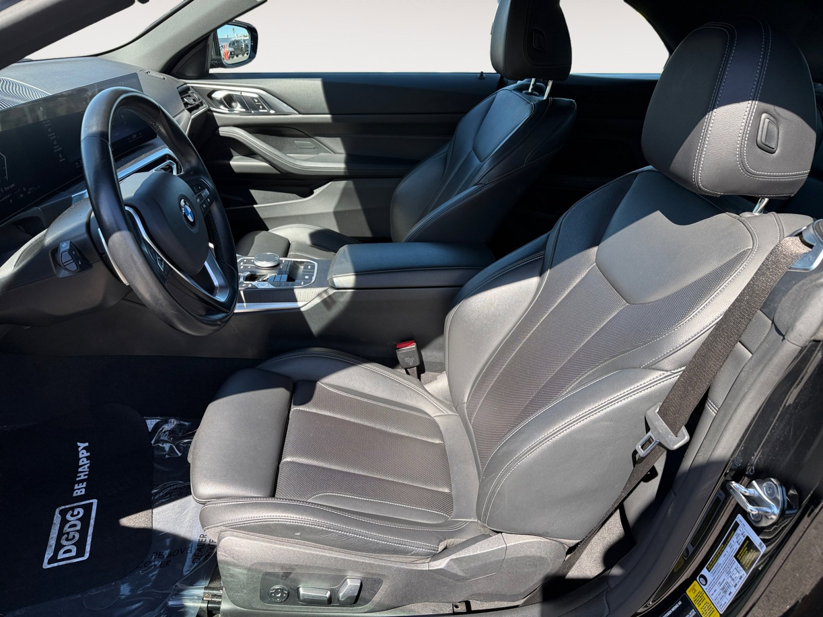 Used 2024 BMW 430i Convertible image 10