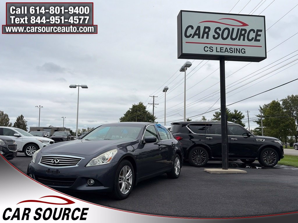 Used 2011 INFINITI G25 x w/ Moonroof Pkg