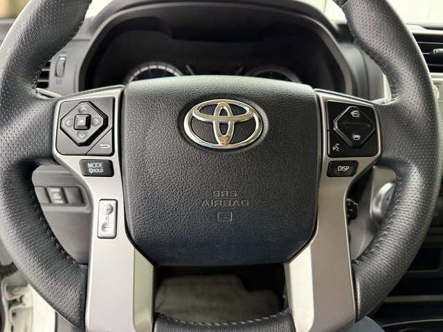 Used 2015 Toyota 4Runner SR5 image 10