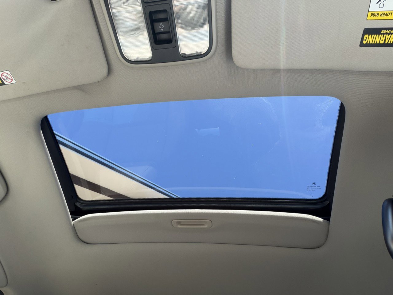 Used 2011 Acura RDX w/ Technology Package image 32