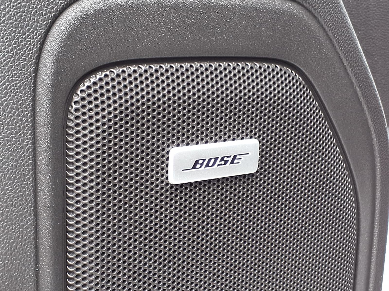 Used 2022 GMC Sierra 1500 AT4 w/ AT4 Preferred Package AWD/4WD image 17