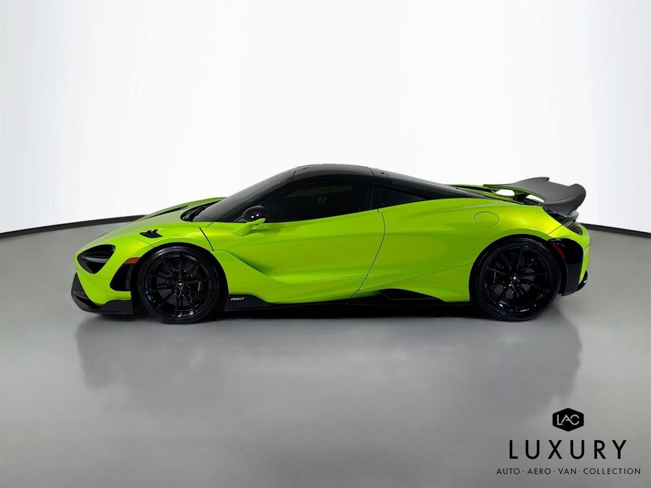 Used 2021 McLaren 765LT RWD image 9