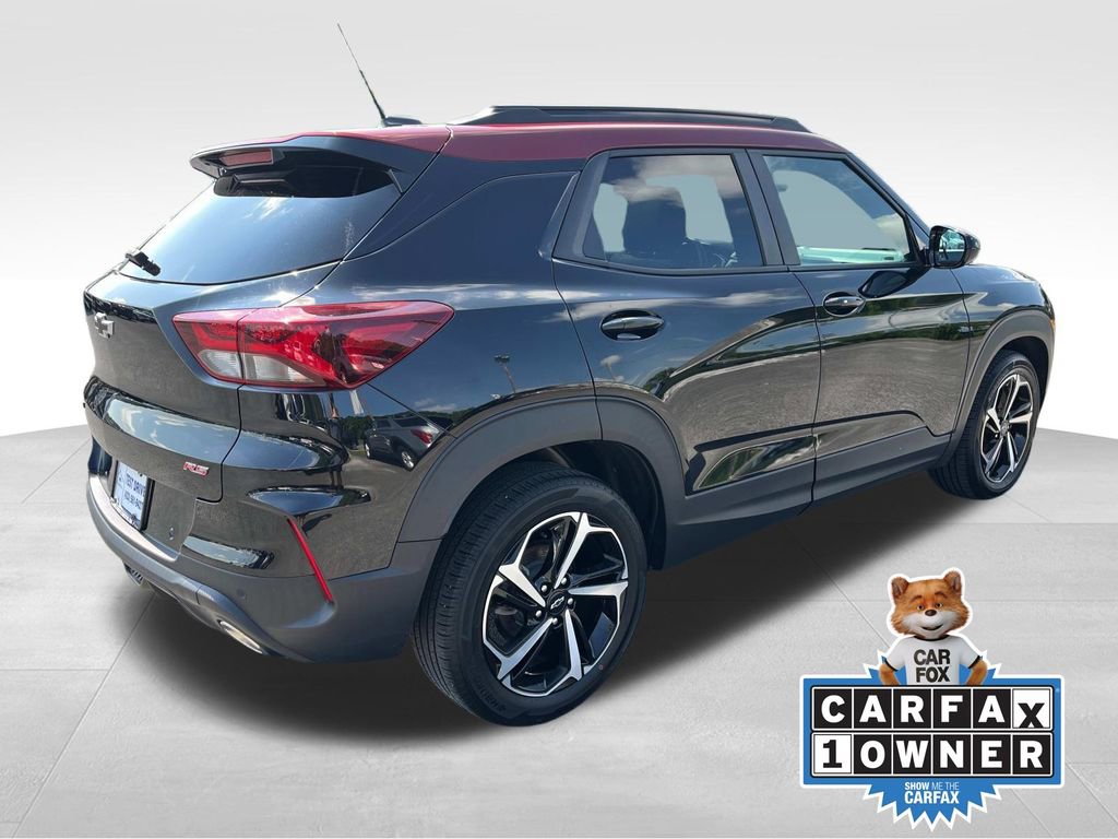 Used 2022 Chevrolet TrailBlazer RS w/ Sun and Liftgate Package image 3