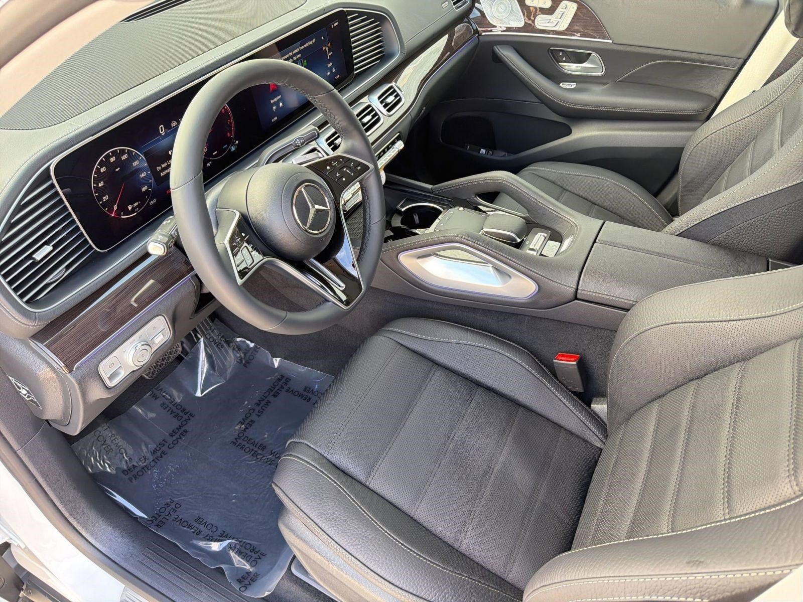 New 2026 Mercedes-Benz GLS 450 4MATIC image 4