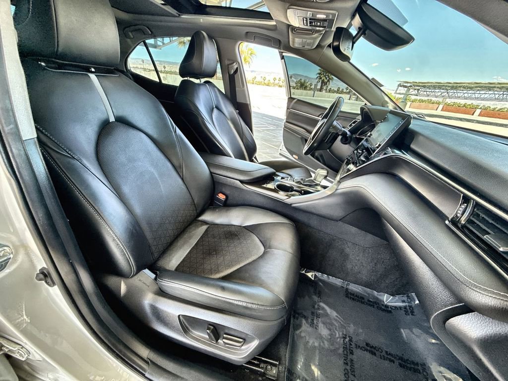 Used 2022 Toyota Camry XSE FWD image 20