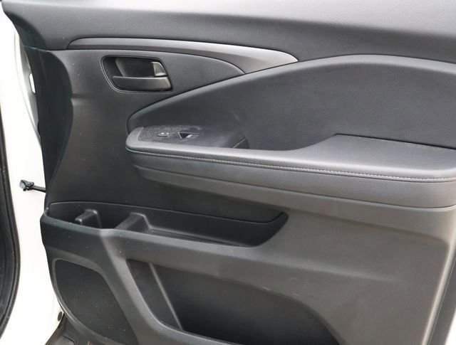 Used 2024 Honda Passport EX-L image 18