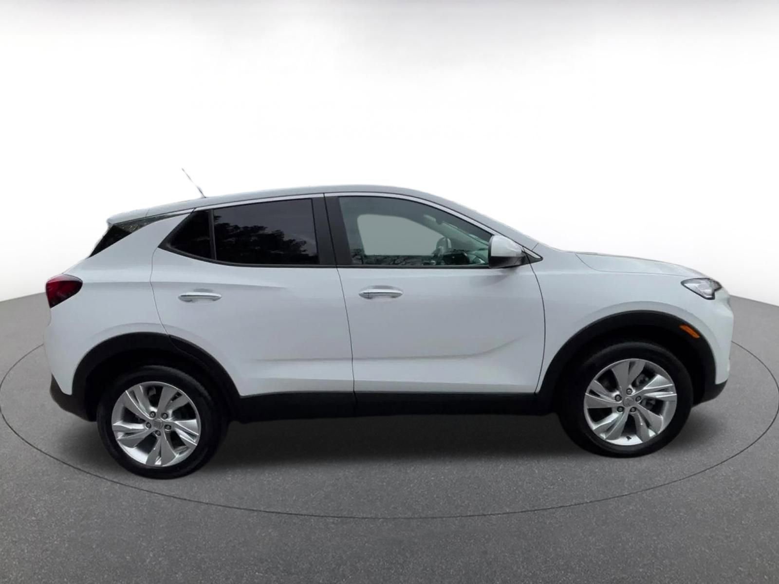 Used 2025 Buick Encore GX Preferred image 16