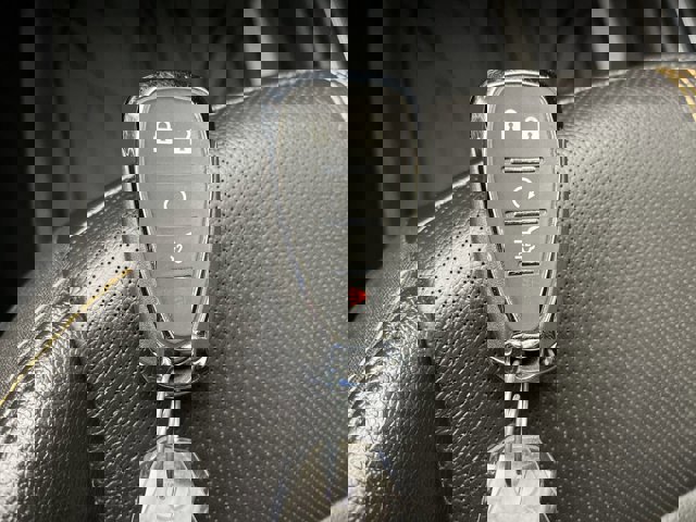 Certified 2024 Chevrolet Equinox Premier image 30