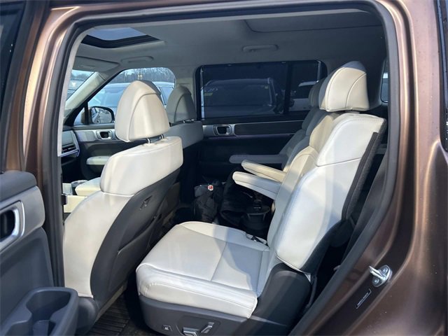 Certified 2024 Hyundai Santa Fe Calligraphy image 12