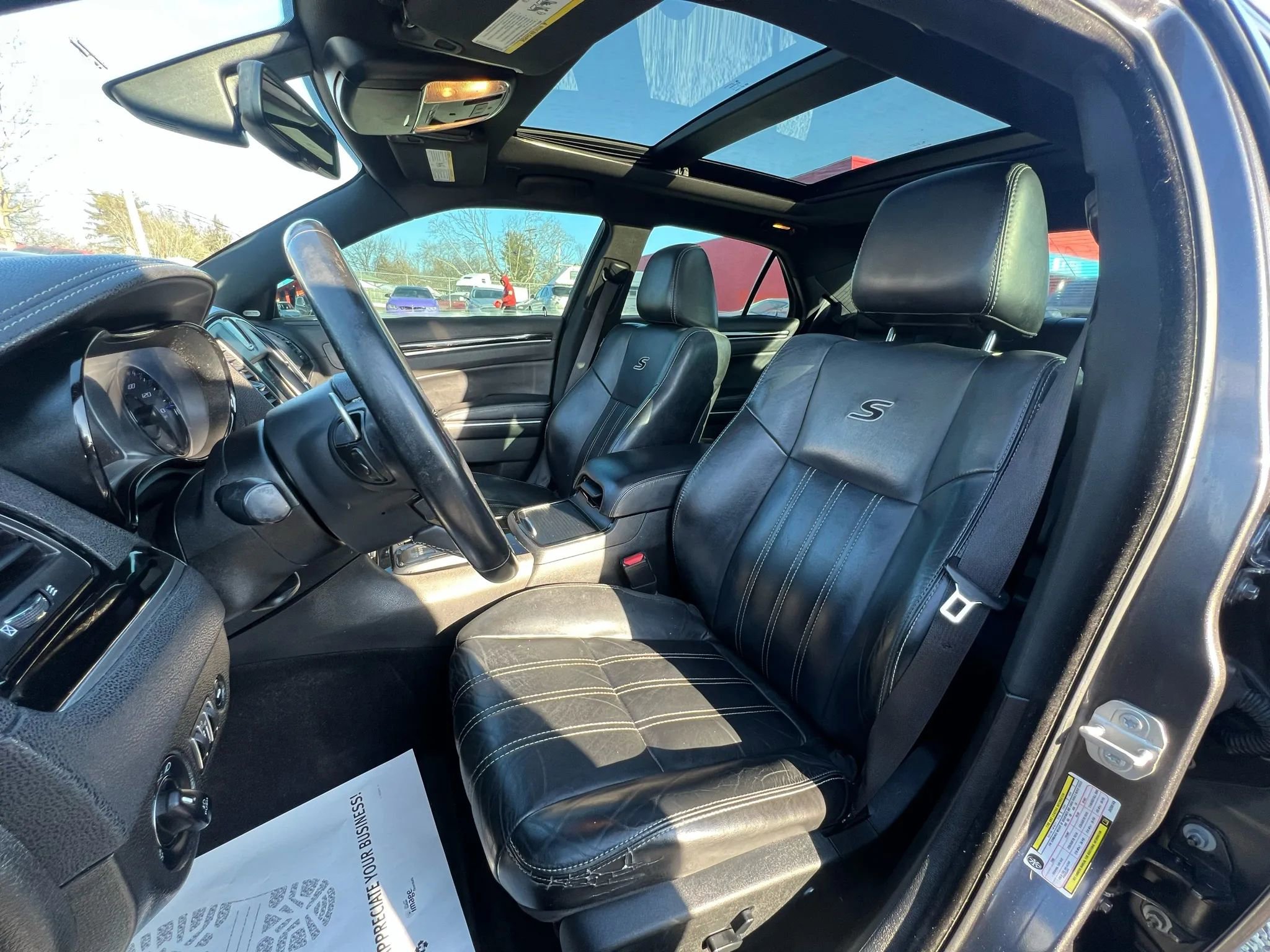 Used 2018 Chrysler 300 S w/ 300S Premium Group image 11