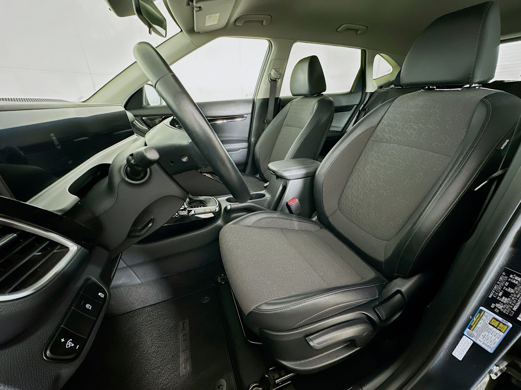 Used 2025 Kia Seltos S image 13