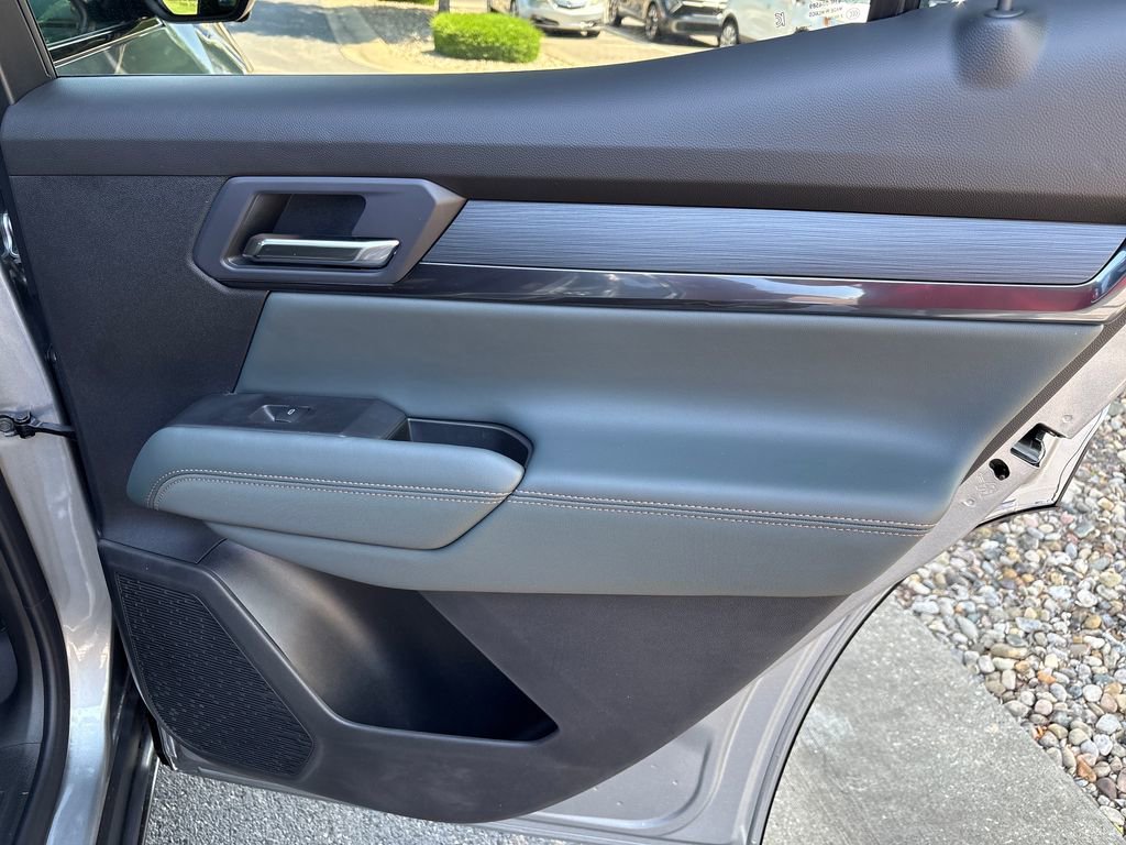 New 2026 GMC Terrain AT4 w/ Technology Package II AWD/4WD image 40