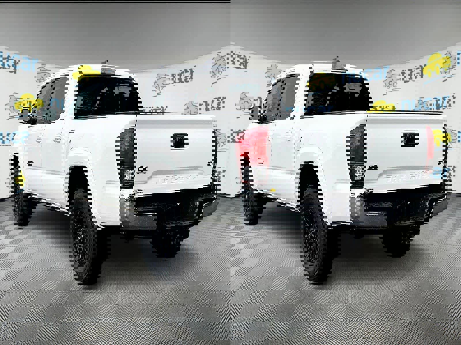 Used 2022 Toyota Tacoma SR5 image 4