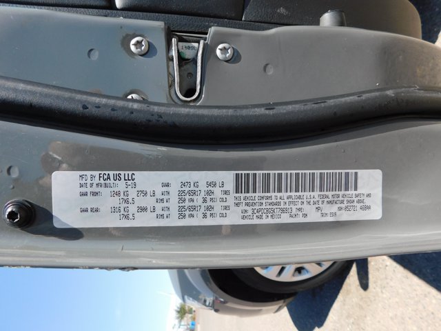 Used 2019 Dodge Journey SE w/ Connectivity Group FWD image 15