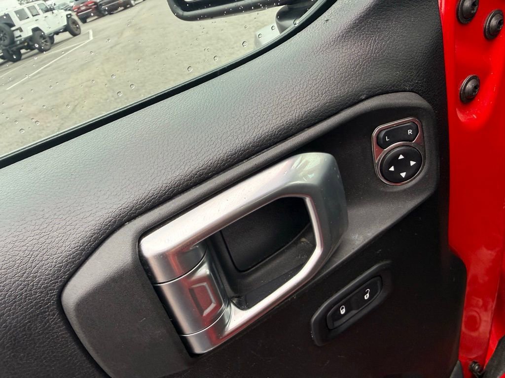 Used 2022 Jeep Wrangler Sport S image 11