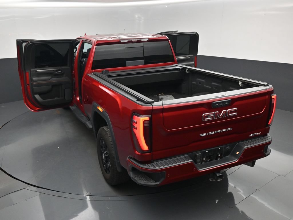Used 2025 GMC Sierra 2500 AT4 w/ AT4 Premium Plus Package AWD/4WD image 30