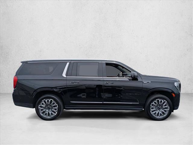 Used 2023 GMC Yukon XL Denali Ultimate AWD/4WD video 4