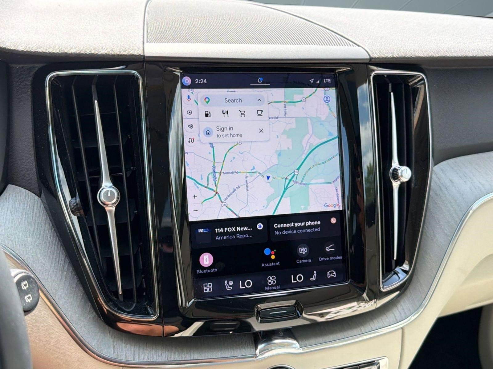 Certified 2023 Volvo XC60 B5 Plus w/ Climate Package FWD image 22