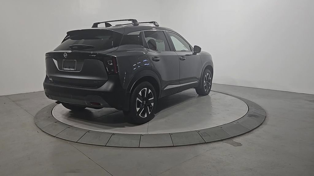 New 2026 Nissan Kicks SV w/ Cold Weather Package image 5