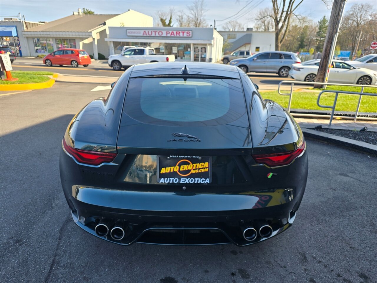 Used 2021 Jaguar F-TYPE R image 30