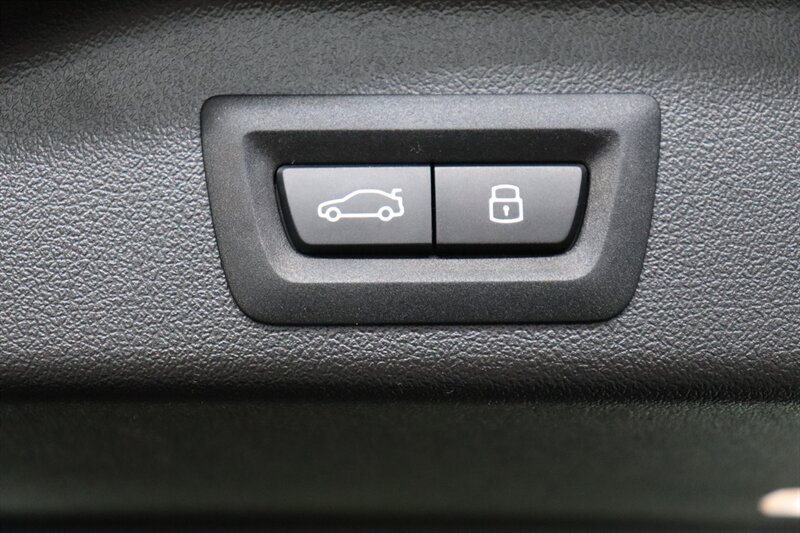 Used 2026 BMW X5 M60i AWD/4WD image 41