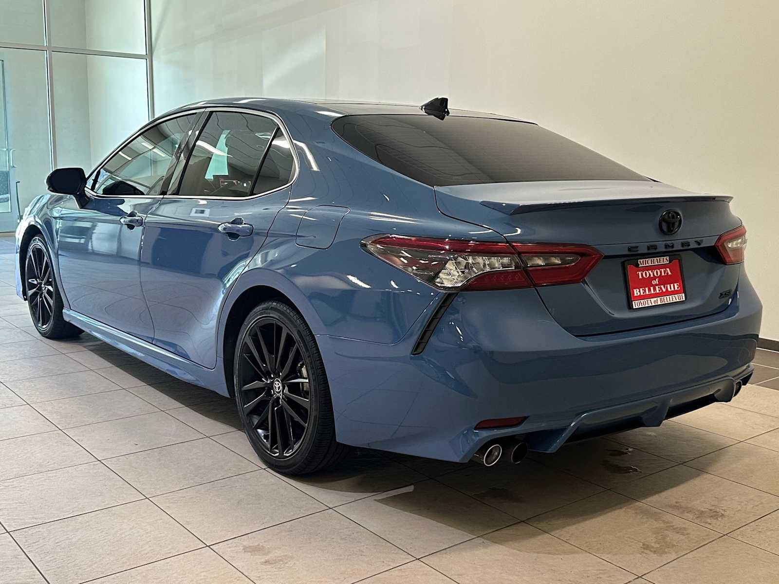 Used 2023 Toyota Camry XSE w/ Cold Weather Package FWD image 4