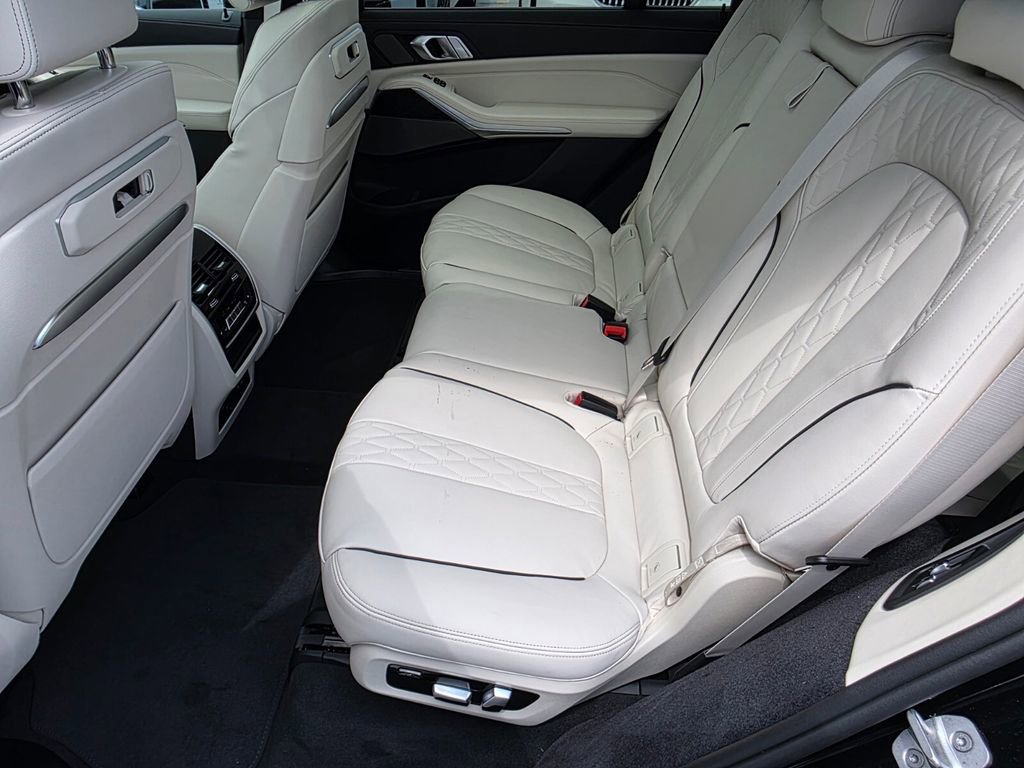 New 2027 BMW X7 M60i AWD/4WD image 10