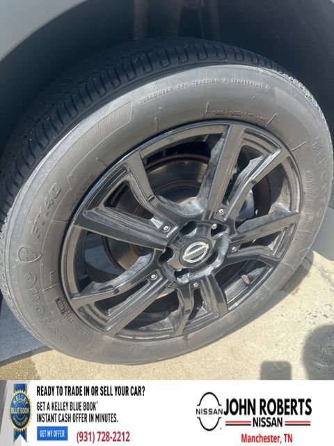 Used 2021 Nissan Kicks SR image 13