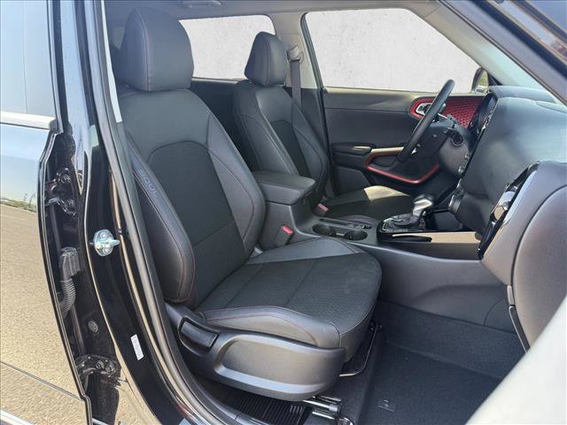 Used 2025 Kia Soul GT-Line w/ GT-Line Technology Package FWD image 13