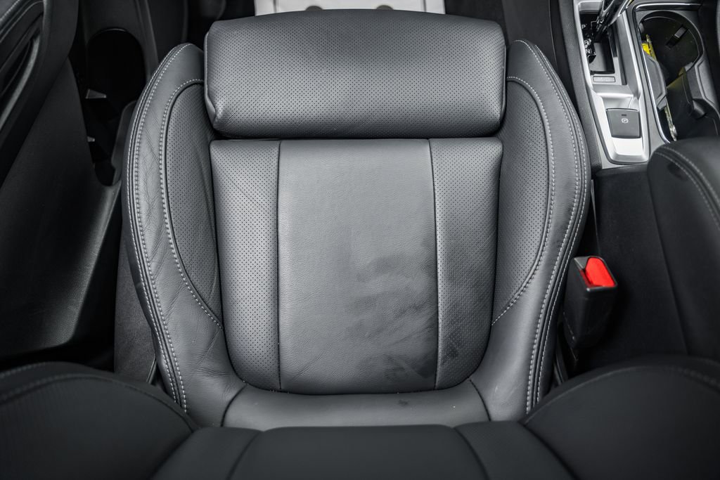 Used 2023 Subaru Ascent Limited image 30