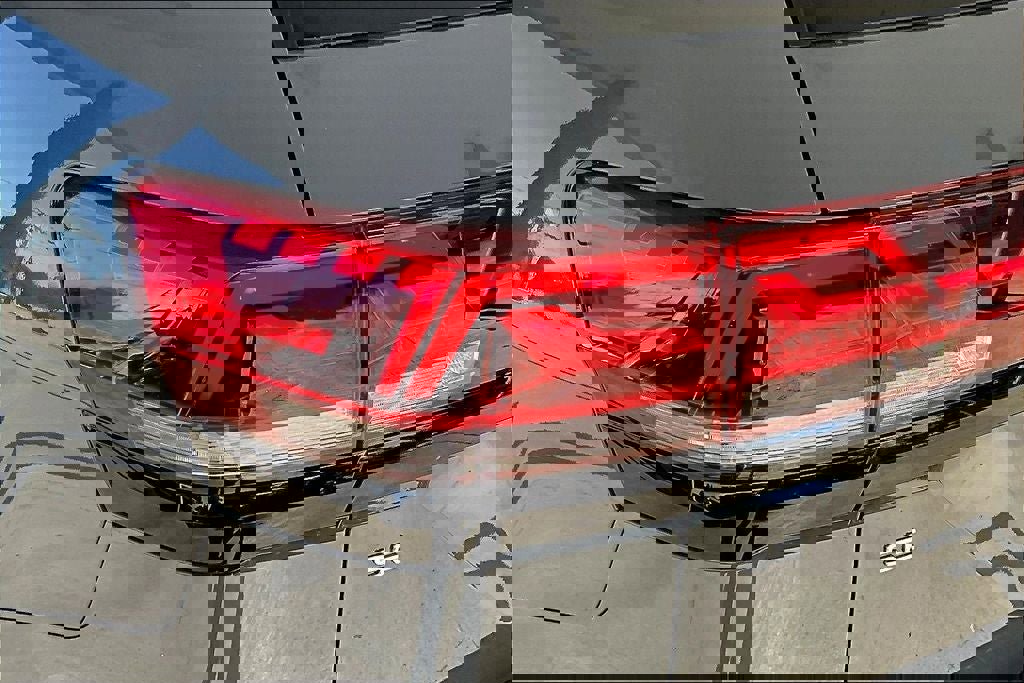 New 2026 Volkswagen Atlas Peak Edition image 30