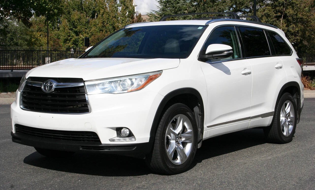 Used 2016 Toyota Highlander Limited AWD/4WD image 8