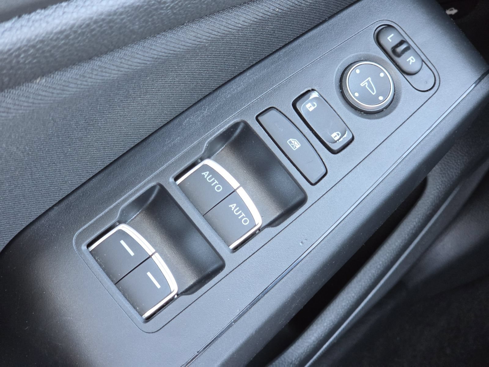 Used 2025 Honda Civic Sport image 14