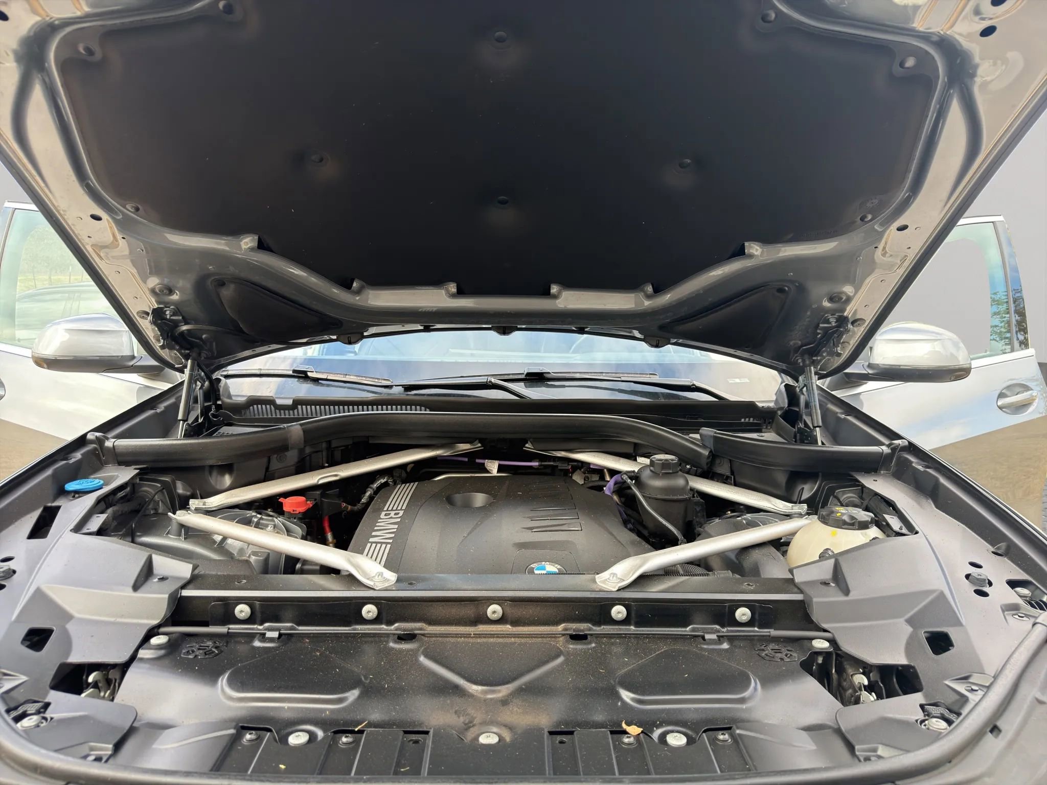 Used 2024 BMW X5 sDrive40i w/ Premium Package RWD image 25