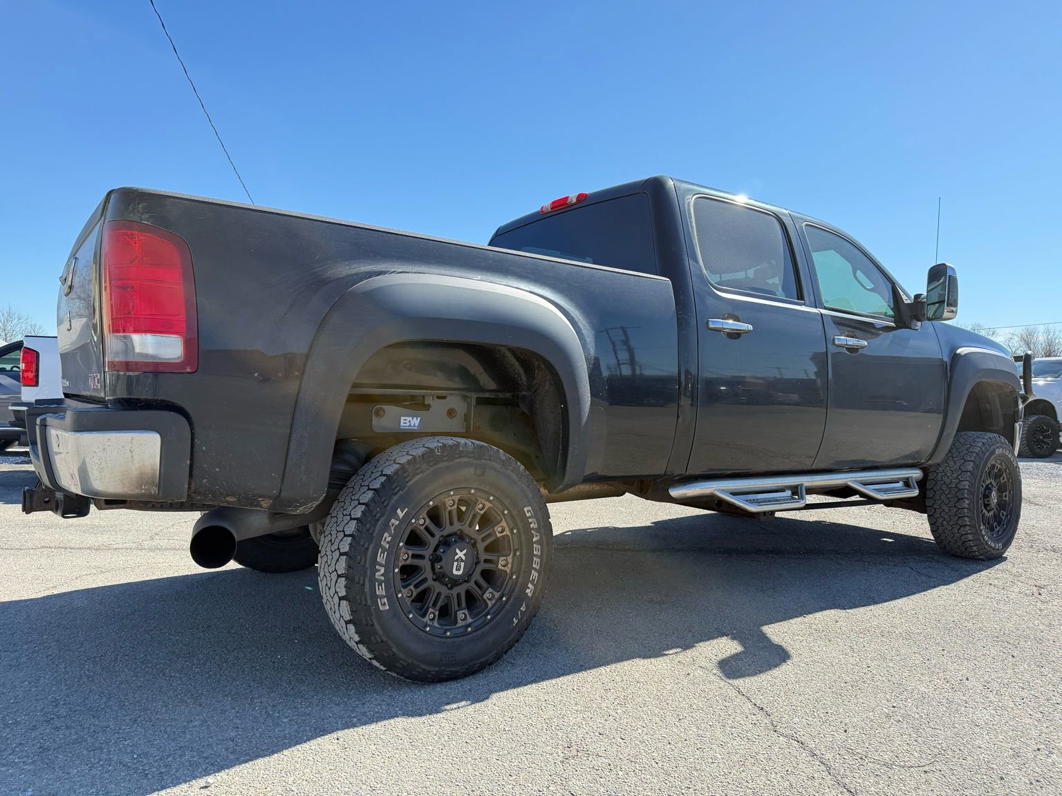 Used 2013 GMC Sierra 2500 SLE w/ SLE Preferred Package image 17
