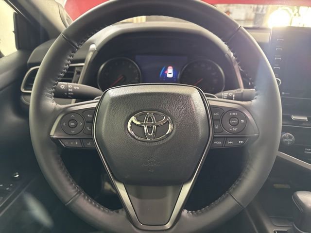 Used 2024 Toyota Camry XSE image 28