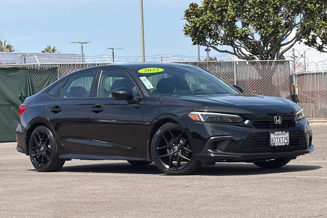 Used 2022 Honda Civic Sport image 2